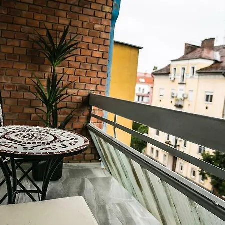 Downtown Dream Apartmans Szeged Exterior photo