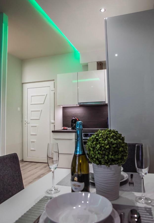 Downtown Dream Apartmans