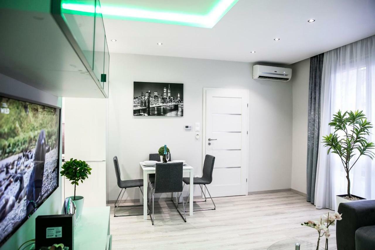 Downtown Dream Apartmans * Szegedin